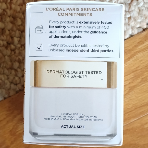 L'oreal Paris Skincare Bundle - Picture 13 of 16